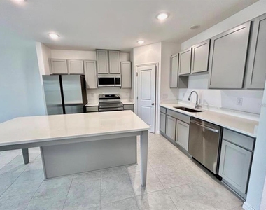 10759 Ironwood Tree Way - Photo Thumbnail 3