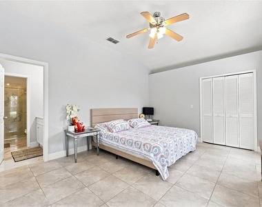 2537 Chatham Circle - Photo Thumbnail 20