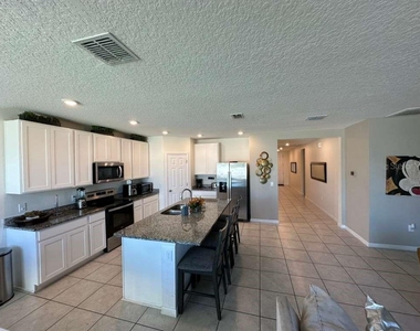 535 Tortugas Street - Photo Thumbnail 9