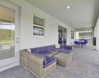 2968 Penelope Loop - Photo Thumbnail 24