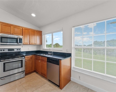 13438 Fairway Glen Drive - Photo Thumbnail 12