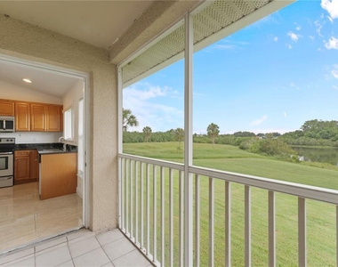 13438 Fairway Glen Drive - Photo Thumbnail 15