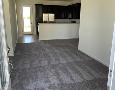 181 Holly Village Drive - Photo Thumbnail 4