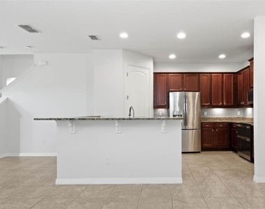 13786 Summer Harbor Court - Photo Thumbnail 12
