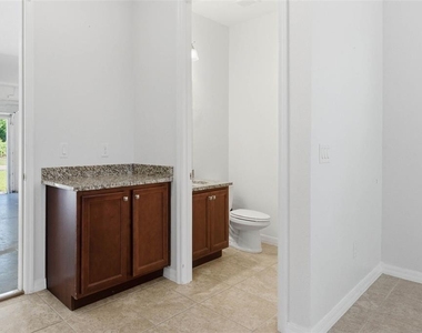 13786 Summer Harbor Court - Photo Thumbnail 17