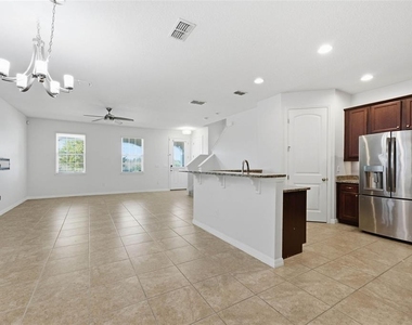 13786 Summer Harbor Court - Photo Thumbnail 21