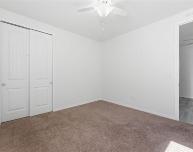 13786 Summer Harbor Court - Photo Thumbnail 34