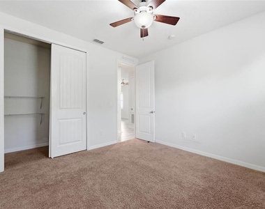13786 Summer Harbor Court - Photo Thumbnail 42