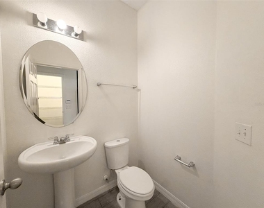 11804 Silverlake Park Drive - Photo Thumbnail 15