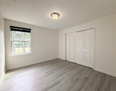 11804 Silverlake Park Drive - Photo Thumbnail 22