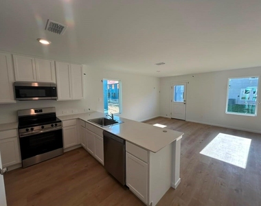 1554 Plank Place - Photo Thumbnail 1