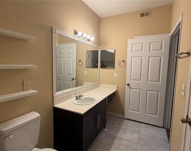2668 Robert Trent Jones Drive - Photo Thumbnail 10