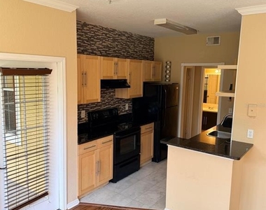 2668 Robert Trent Jones Drive - Photo Thumbnail 5