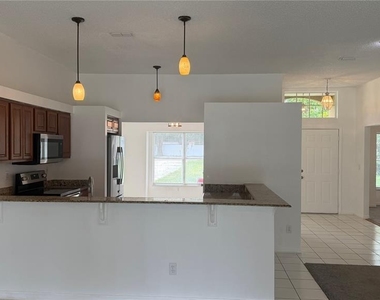 11719 Oswalt Road - Photo Thumbnail 7