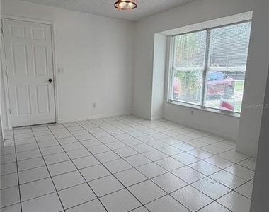 11719 Oswalt Road - Photo Thumbnail 3