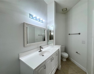 8120 Lesia Circle - Photo Thumbnail 19