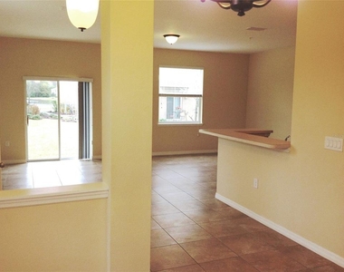 6532 S Goldenrod Road - Photo Thumbnail 5