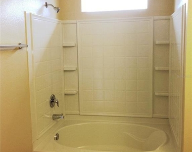 6532 S Goldenrod Road - Photo Thumbnail 11
