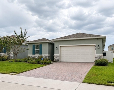5815 Camilla Street - Photo Thumbnail 2