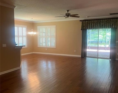1385 Abbot Way - Photo Thumbnail 7