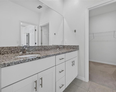4382 Sailplane Court - Photo Thumbnail 16