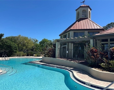 232 Afton Square - Photo Thumbnail 28