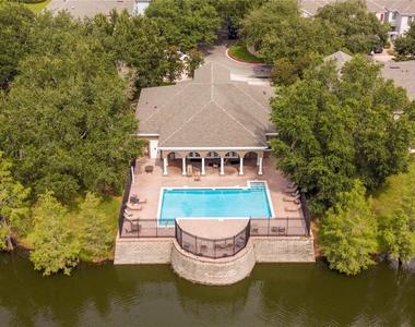 5827 Strada Capri Way - Photo Thumbnail 4