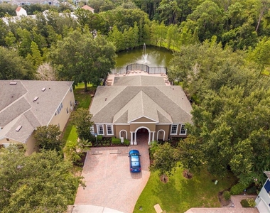 5827 Strada Capri Way - Photo Thumbnail 5