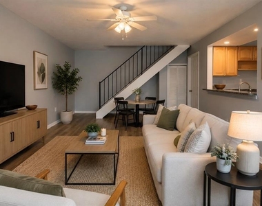4126 Yellow Pine Lane - Photo Thumbnail 3