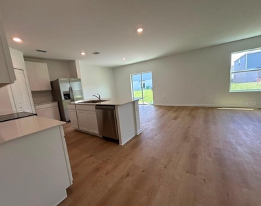 6268 Botticella Boulevard - Photo Thumbnail 8