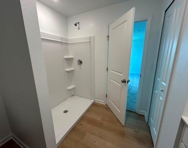6268 Botticella Boulevard - Photo Thumbnail 15