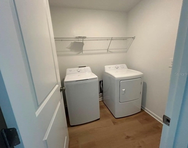 6268 Botticella Boulevard - Photo Thumbnail 18