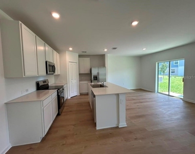 6268 Botticella Boulevard - Photo Thumbnail 4