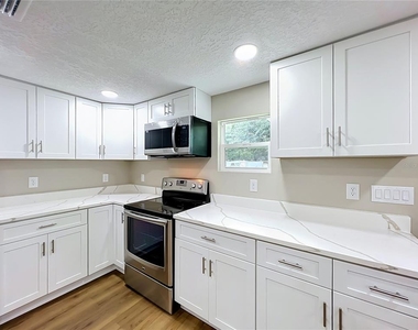 552 B C Terry Road - Photo Thumbnail 21