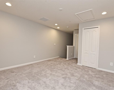 318 Cape Honeysuckle Place - Photo Thumbnail 15