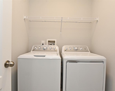 318 Cape Honeysuckle Place - Photo Thumbnail 32