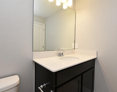 318 Cape Honeysuckle Place - Photo Thumbnail 31