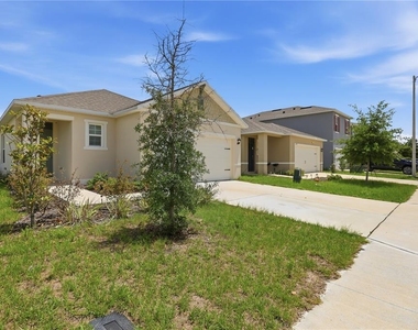 2735 Numa Falls Ave - Photo Thumbnail 2