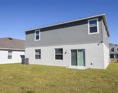 553 Pawnee Court - Photo Thumbnail 2
