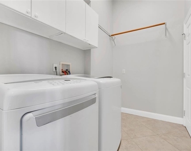3856 Becontree Place - Photo Thumbnail 19