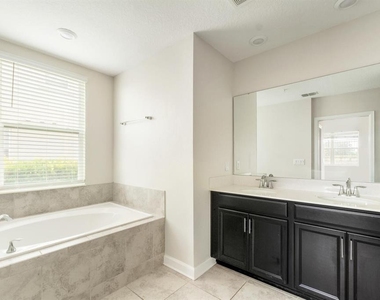 659 Ocean Course Avenue - Photo Thumbnail 11