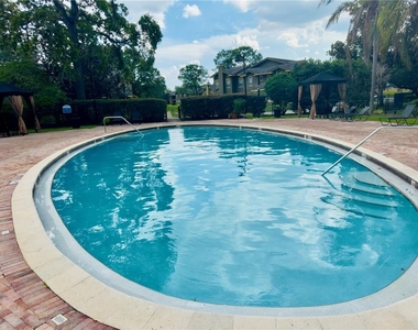 132 Vista Verdi Circle - Photo Thumbnail 7