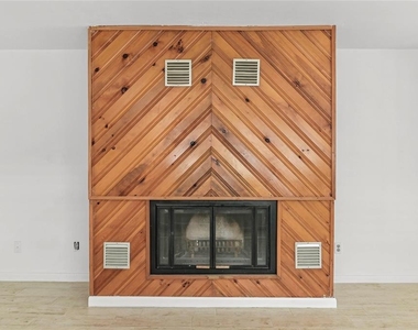 450 W Canton Avenue - Photo Thumbnail 8