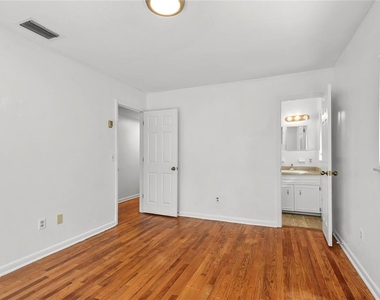 450 W Canton Avenue - Photo Thumbnail 23
