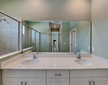 805 Lemon Avenue - Photo Thumbnail 12