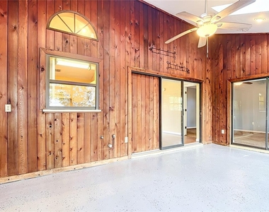 2108 Jonathan Lane - Photo Thumbnail 36