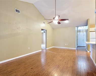 2108 Jonathan Lane - Photo Thumbnail 16