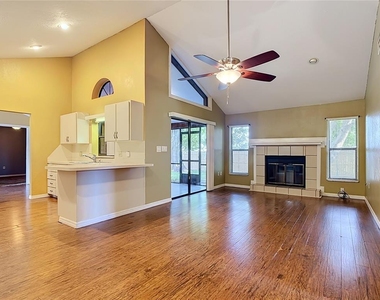 2108 Jonathan Lane - Photo Thumbnail 14