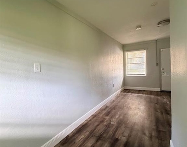 16710 Wallace - Photo Thumbnail 2