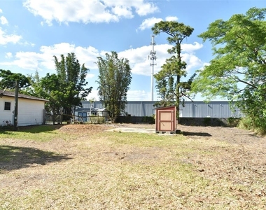 7033 Easter Street - Photo Thumbnail 4